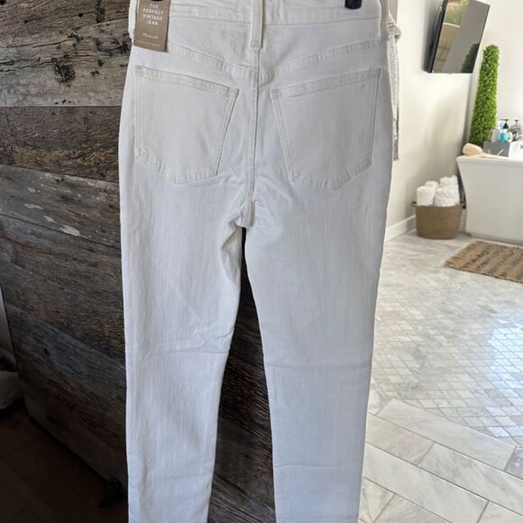 The Perfect Vintage Jean From Madewell in Tile White - Picture 4 of 12